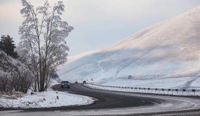 Հայաստանում կան փակ ու դժվարանցանելի ճանապարհներ. Լարսը բաց է